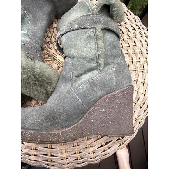 Emu Boots Heighton Lo Sheepskin Womens 5 Green Wedge Winter Australian - Picture 9 of 16